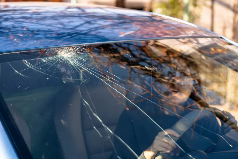 Diagnostic des impacts et fissures sur vitrages automobiles, Carcassonne, PARE BRISE ECO
